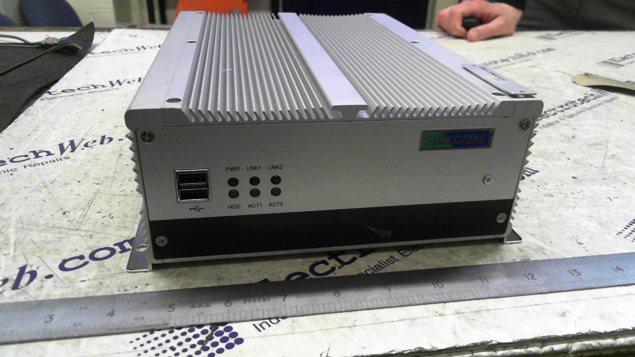 Nexcom NISE3110 Fanless PC