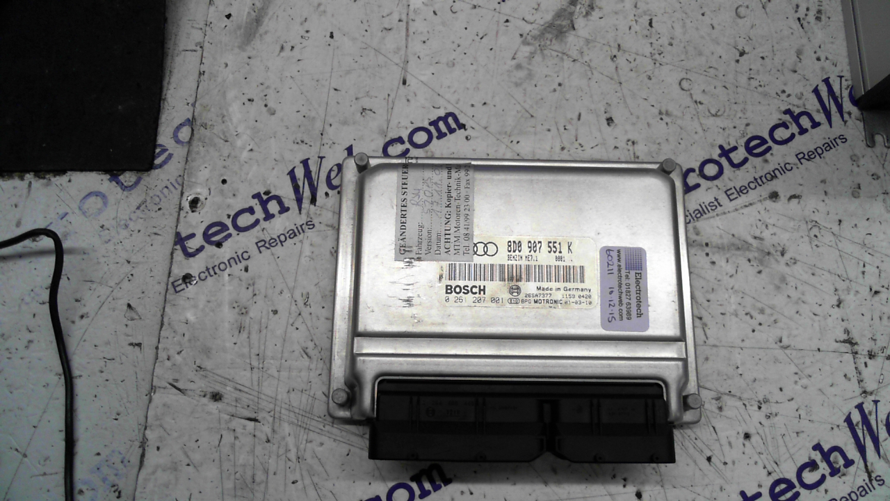 BOSCH 0 261 207 001 ECU